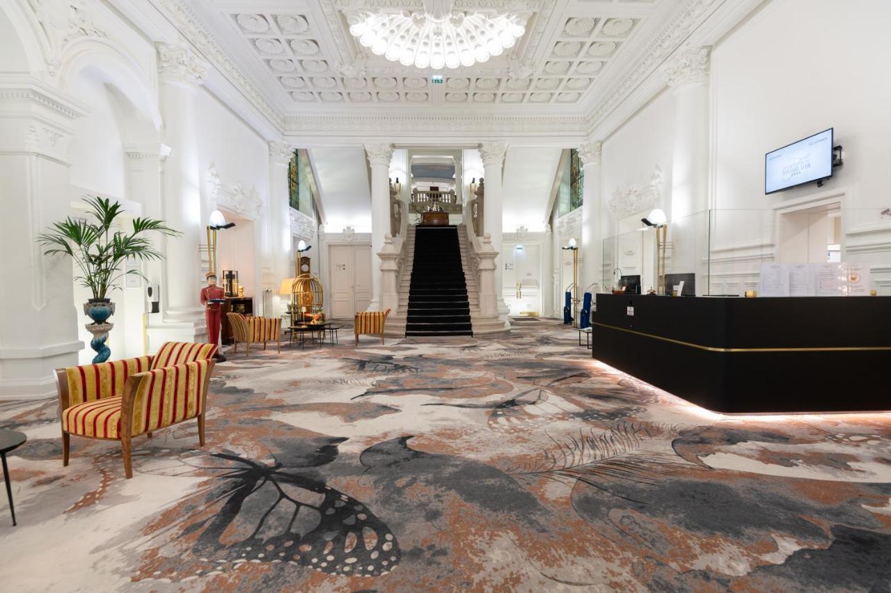 Grand Hotel Du Tonneau D'Or Belfort Exterior photo