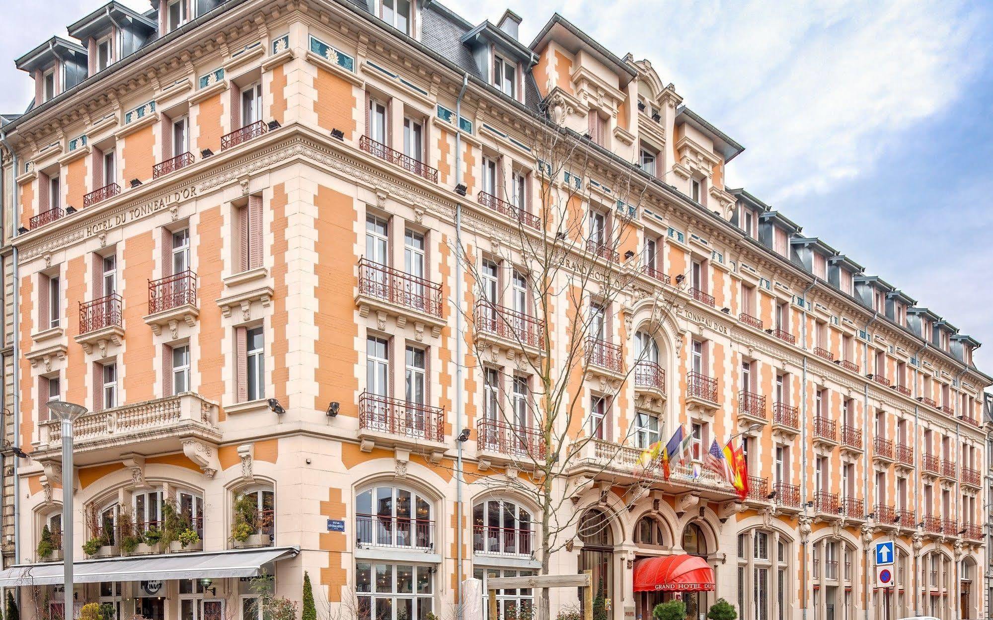 Grand Hotel Du Tonneau D'Or Belfort Exterior photo